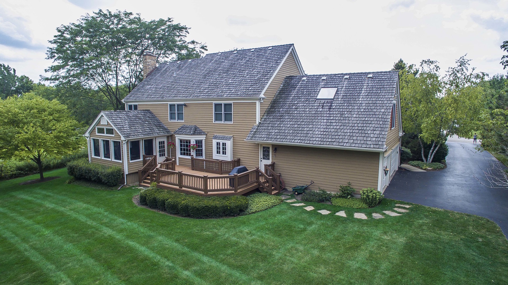 5259 Hilltop Road Long Grove, IL 60047 - Photo 26 of 29