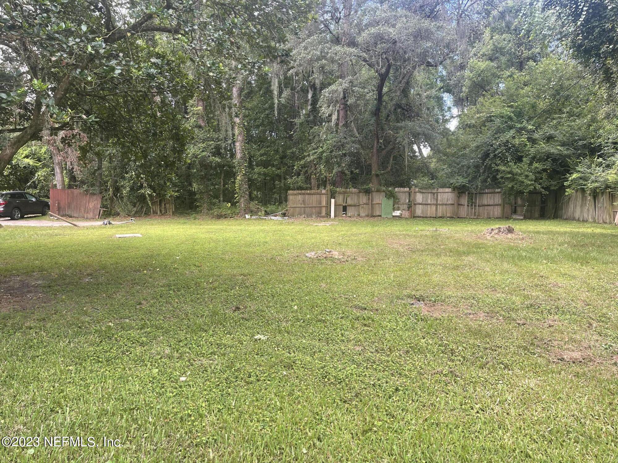 8651 New Kings Road Jacksonville, FL 32219 - Photo 3 of 6 IMG_0850