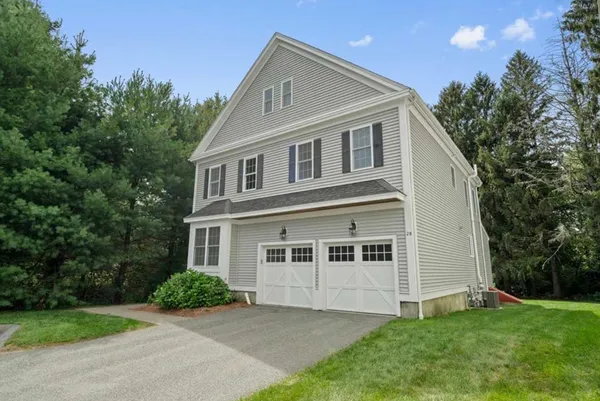 $739,000 | 28 McIntosh Drive, Unit 22, Stow, MA 01775