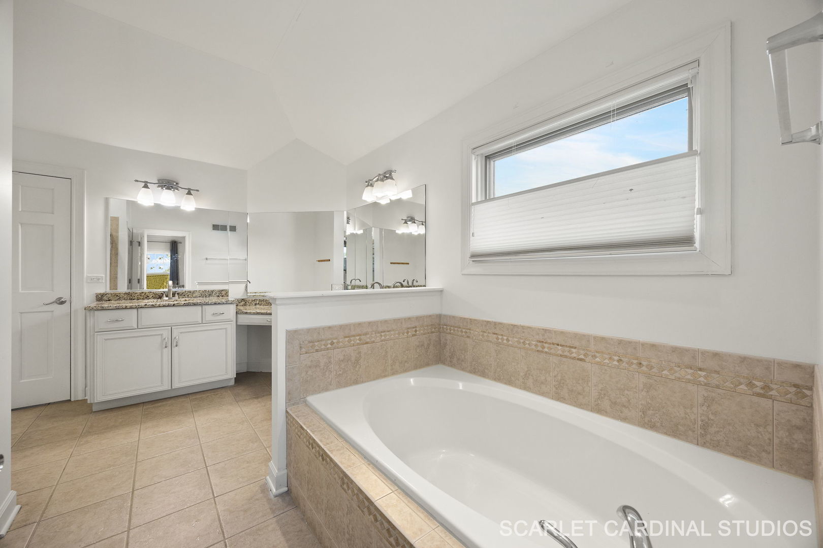 5125 Radcliff Road Lisle, IL 60532 - Photo 21 of 37 a large bathroom with a large tub sink and vanity