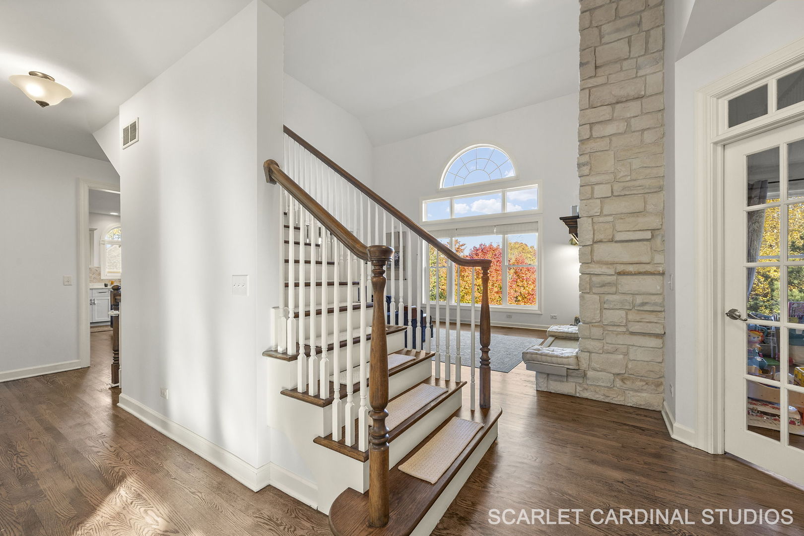 5125 Radcliff Road Lisle, IL 60532 - Photo 7 of 37 a view of entryway with wooden floor and windows
