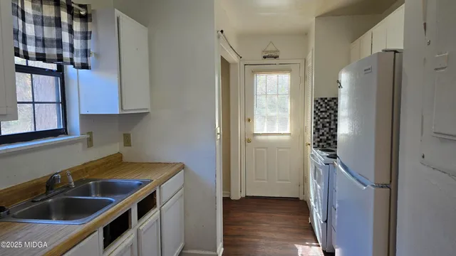 $140,000 | 210 Jefferson Park Drive, Macon, GA 31220