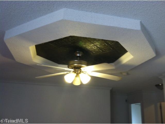 750 Candy Creek Road Reidsville, NC 27320 - Photo 5 of 10 Living Room. Ceiling in living room
