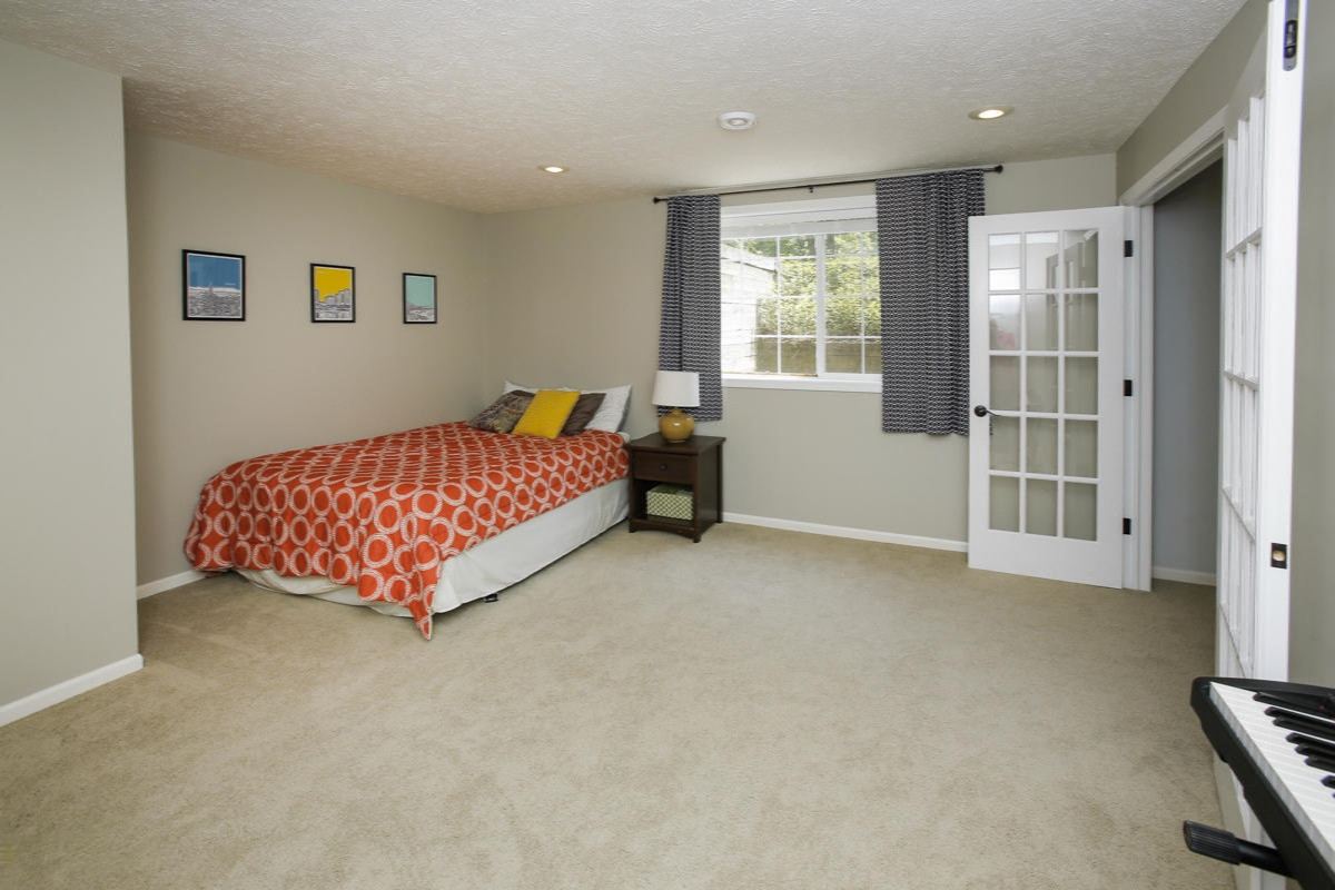 8639 Hathaway Road Kalamazoo, MI 49009 - Photo 22 of 29 8639 hathaway-122