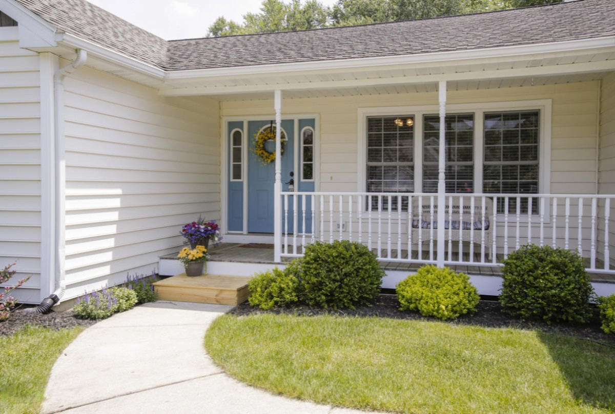8639 Hathaway Road Kalamazoo, MI 49009 - Photo 3 of 29 8639 hathaway-103