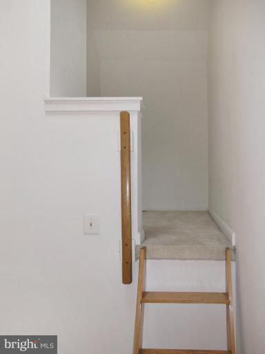 11001 Thrush Ridge Road Reston, VA 20191 - Photo 16 of 29 Loft