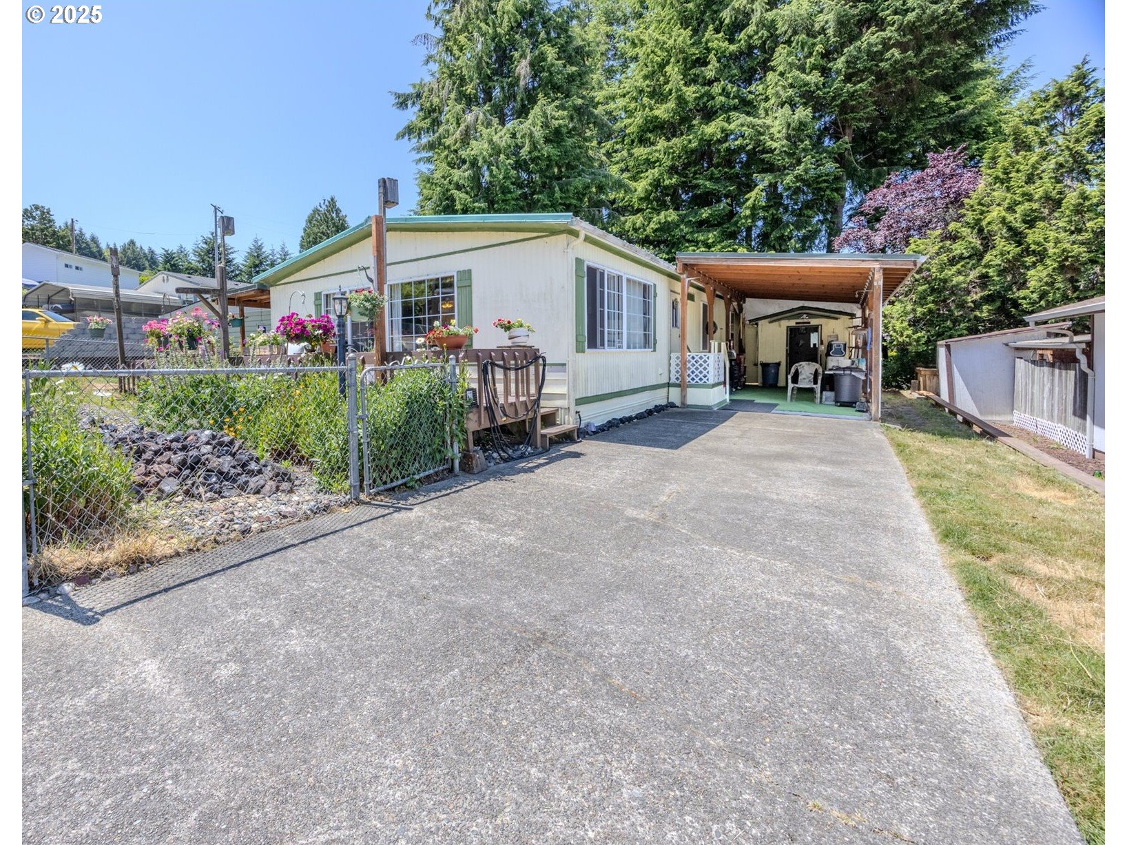 847 Vista Court Reedsport, OR 97467 - Photo 1 of 30 Gallery Image 1
