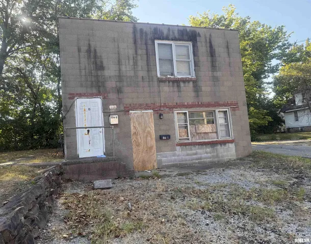 $38,000 | 604 South Rawlings Street, Carbondale, IL 62901