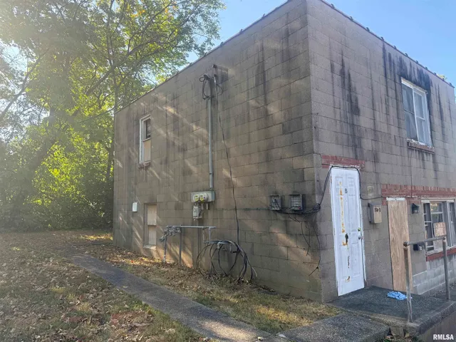 $38,000 | 604 South Rawlings Street, Carbondale, IL 62901