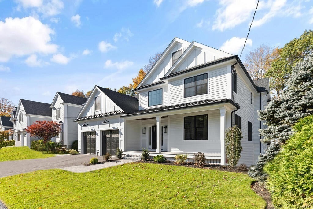 33 Spring Road Needham, MA 02494 - Photo 2 of 42