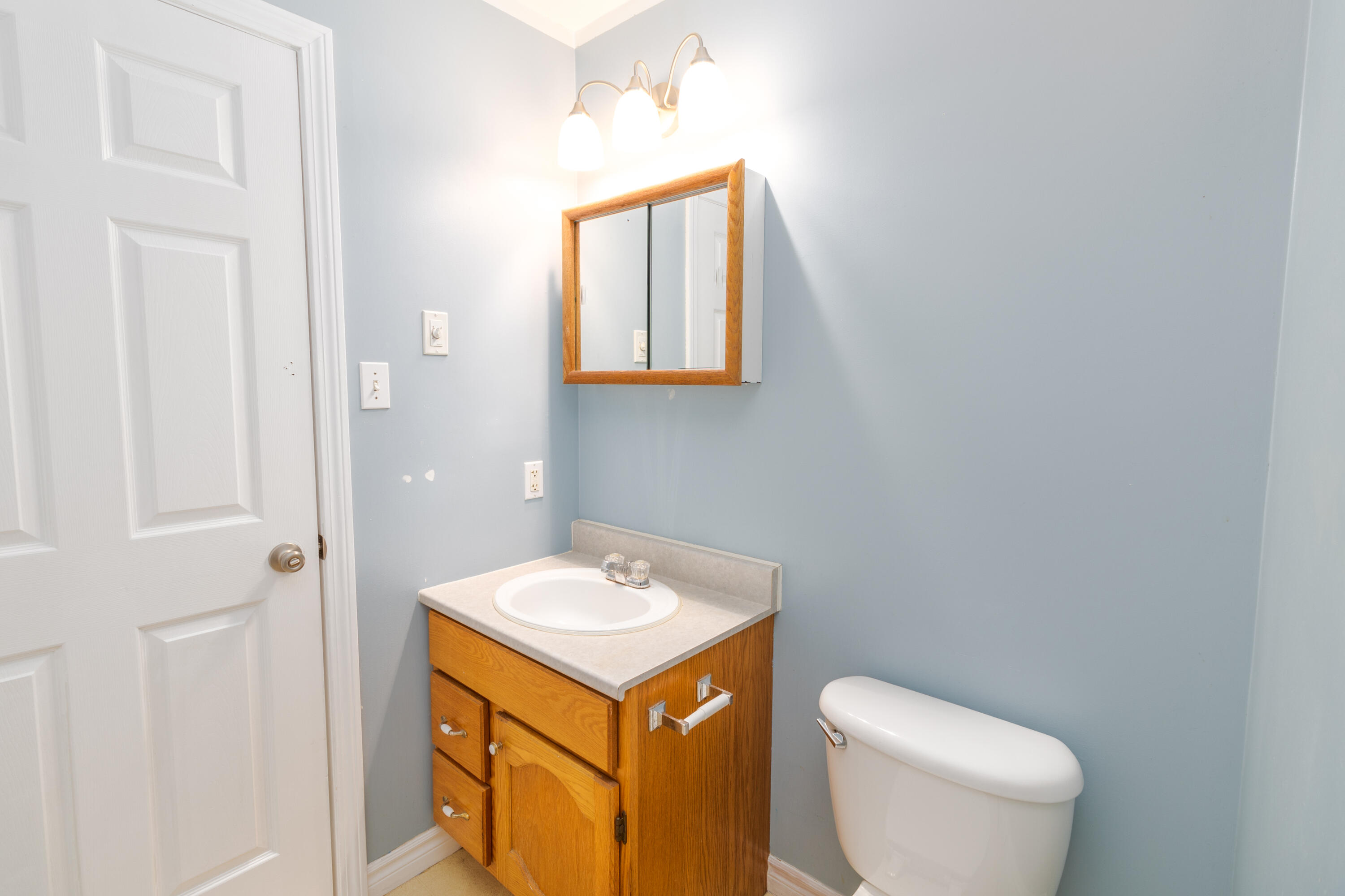 448 River Road Topsham, ME 04086 - Photo 16 of 51 448 River Topsham-11