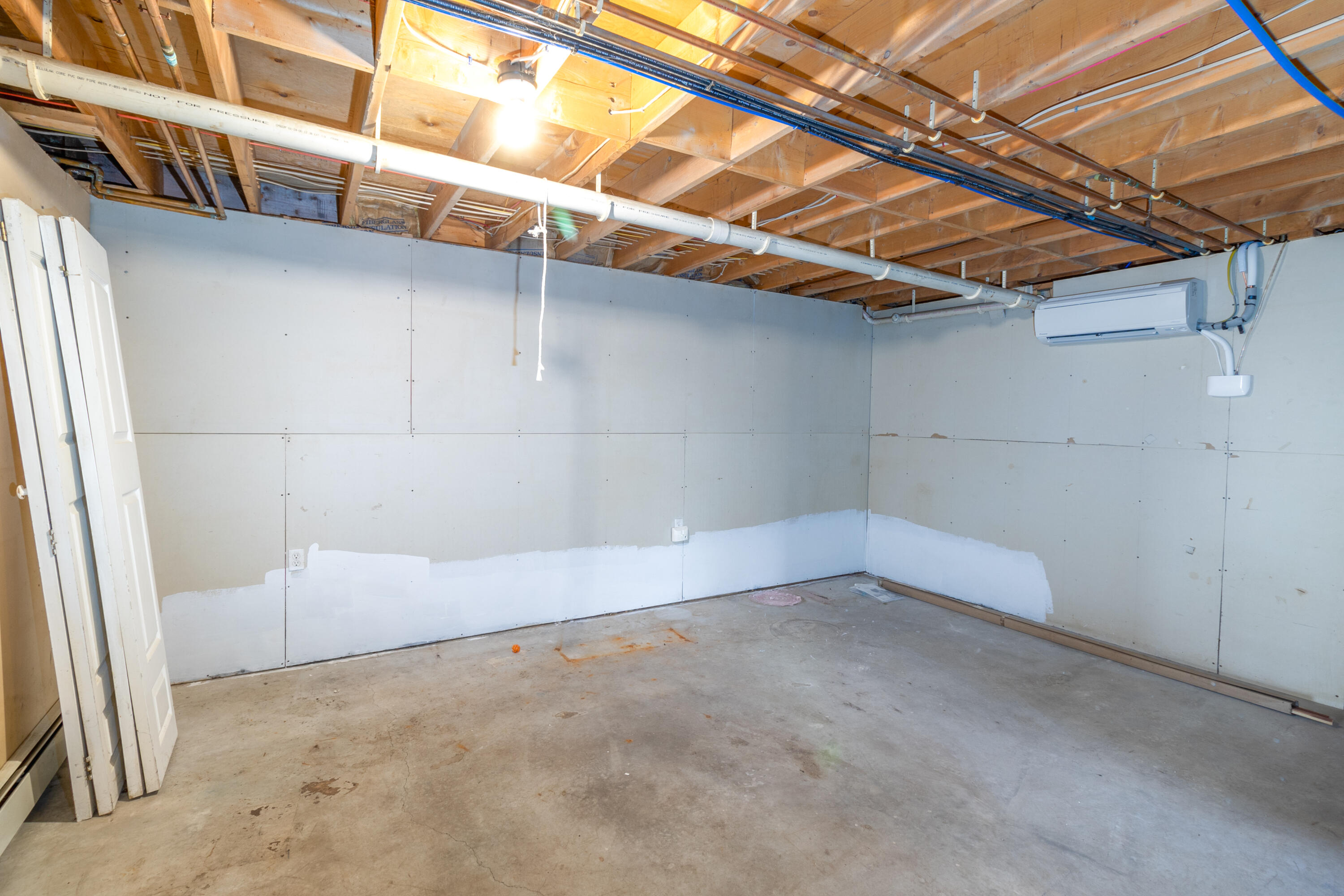 448 River Road Topsham, ME 04086 - Photo 29 of 51 448 River Topsham-26