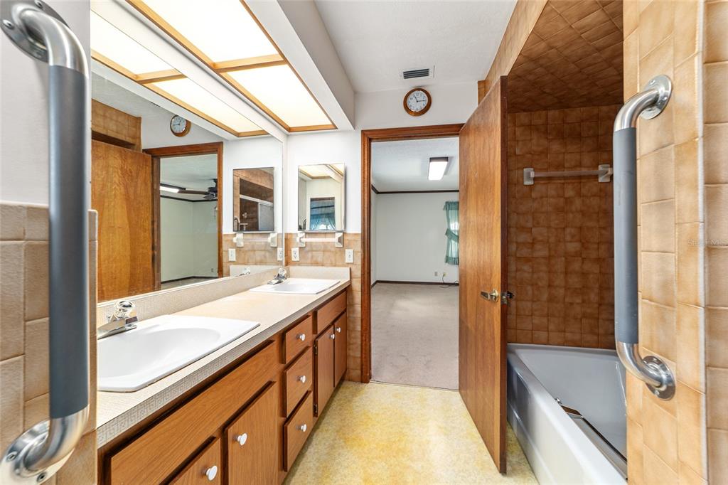 2285 West Highway 318 Citra, FL 32113 - Photo 42 of 91