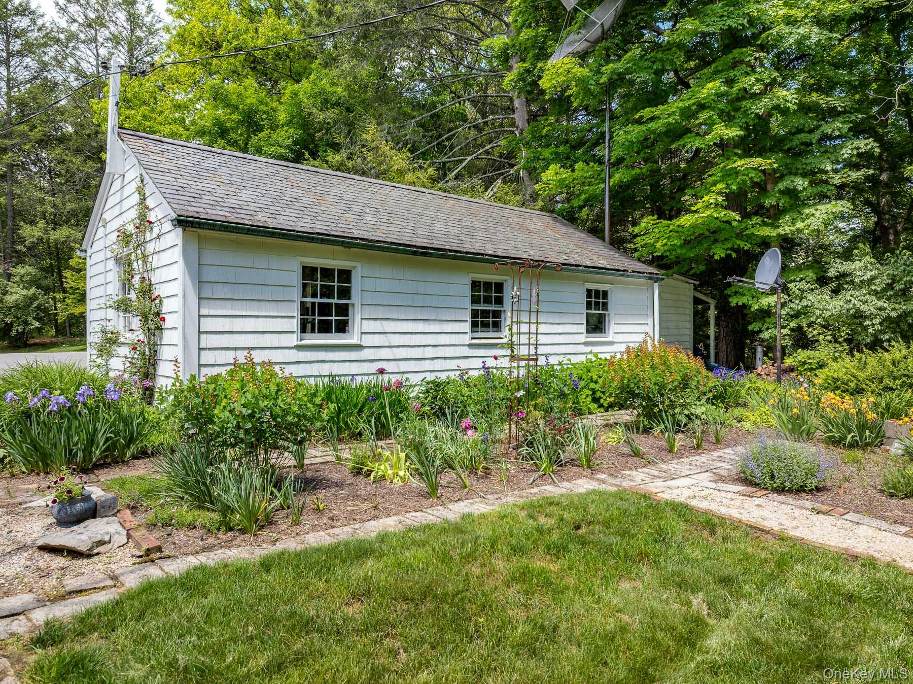 11 Fostertown Road Newburgh, NY 12550 - Photo 31 of 36