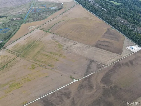 $385,000 | 1-00 Bluff Road, Prairie du Rocher, IL 62277