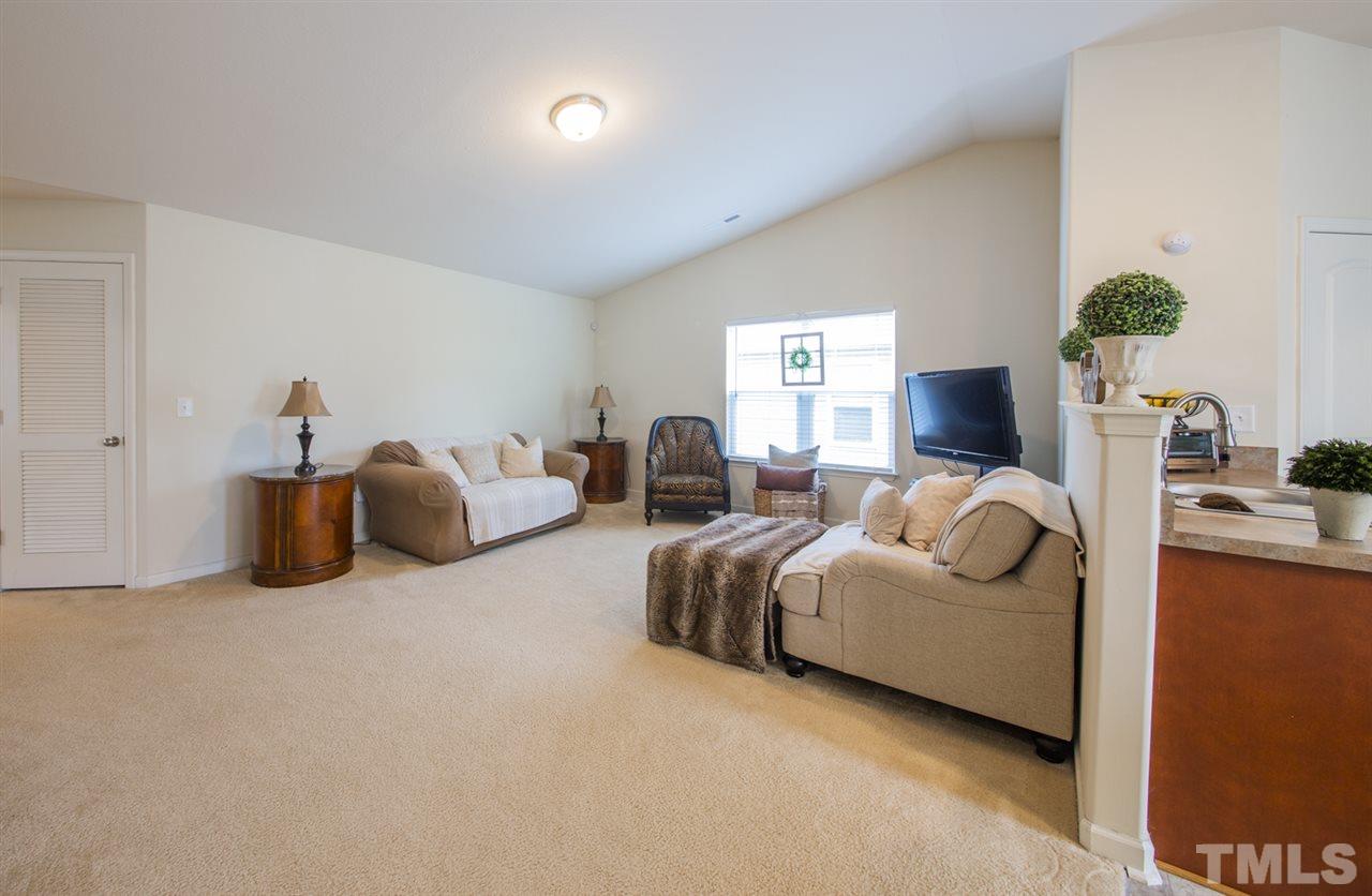 4729 Queen Pierrette Street Raleigh, NC 27610 - Photo 6 of 25 Gallery Image 6
