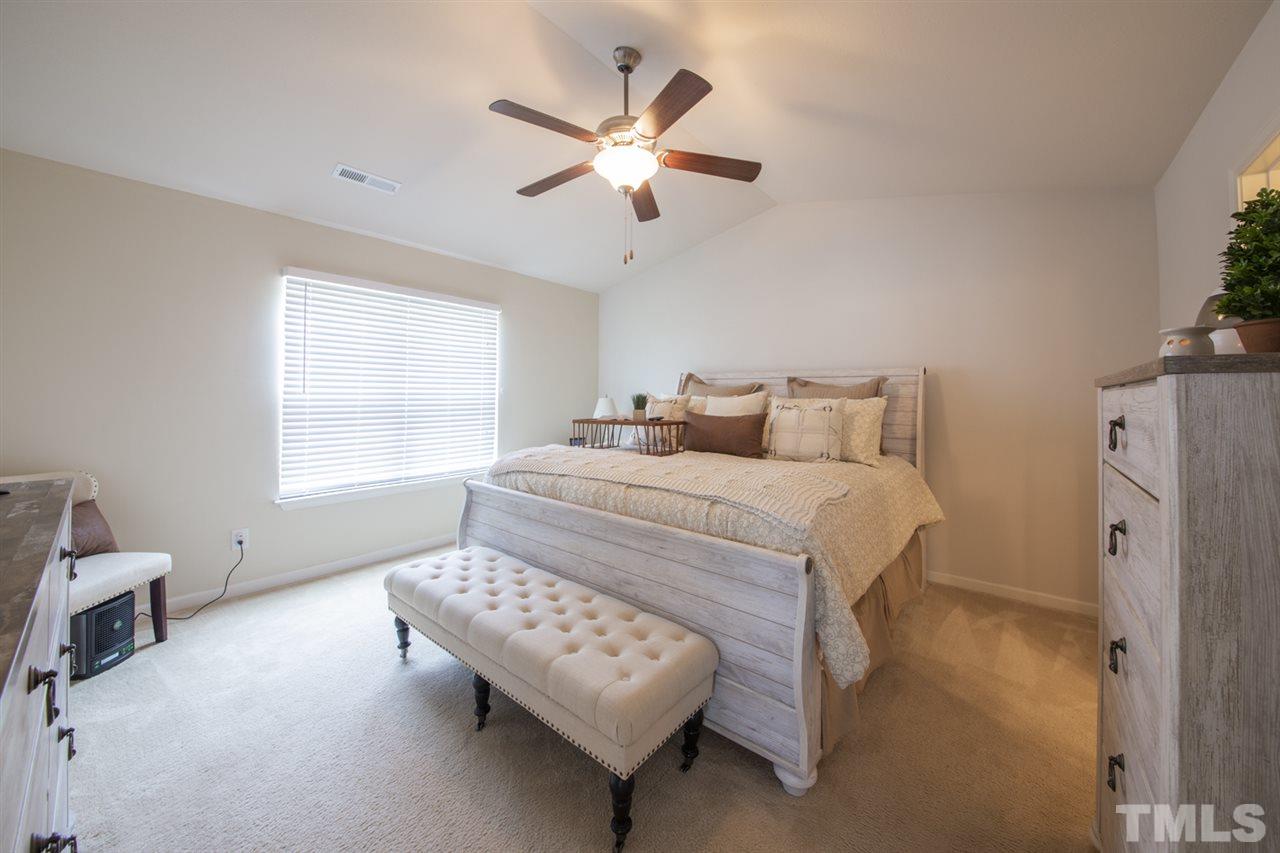 4729 Queen Pierrette Street Raleigh, NC 27610 - Photo 10 of 25 Gallery Image 10