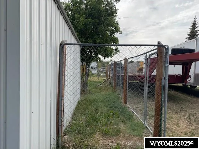 $89,900 | 53 East Hillcrest Drive, Diamondville, WY 83116