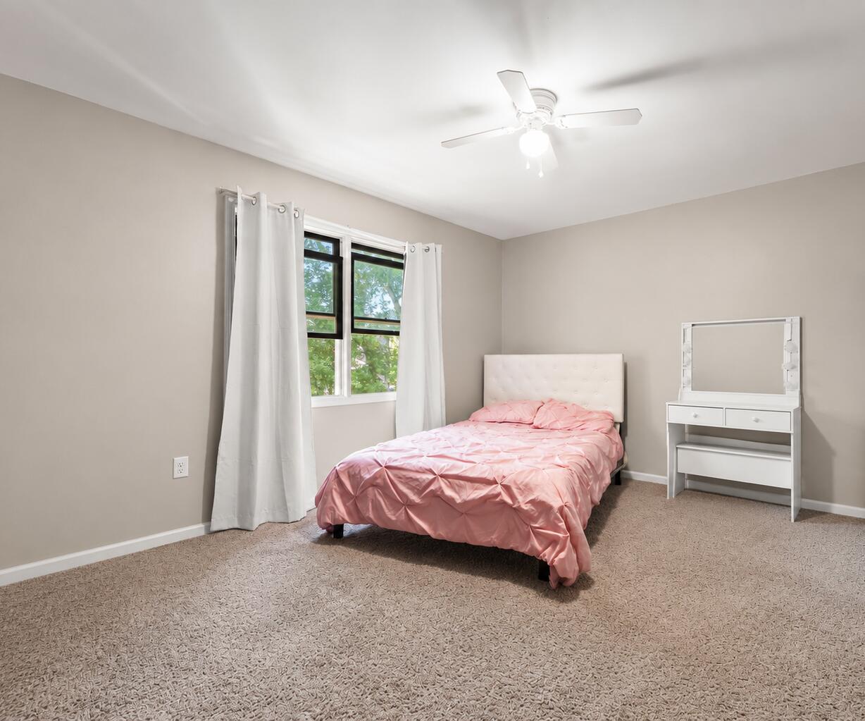 1318 Whippoorwill Road Valparaiso, IN 46383 - Photo 16 of 25 1228x1023