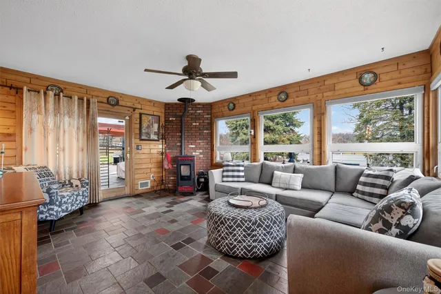 $610,000 | 65 Bailey Road, New Hampton, NY 10958