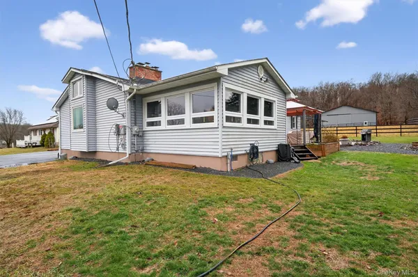 $595,000 | 65 Bailey Road, New Hampton, NY 10958