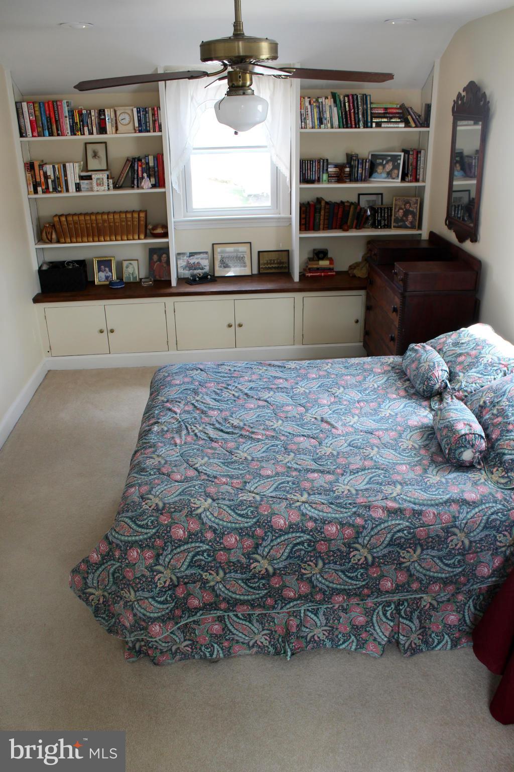 2005 Dayton Street Silver Spring, MD 20902 - Photo 22 of 28 Bedroom