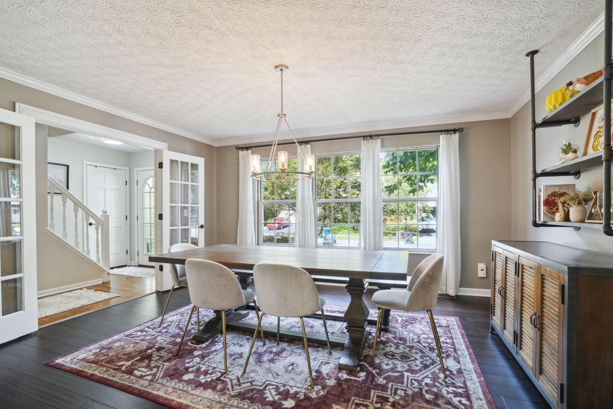 822 Lindenhaven Road Columbus, OH 43230 - Photo 13 of 58 Dining Room
