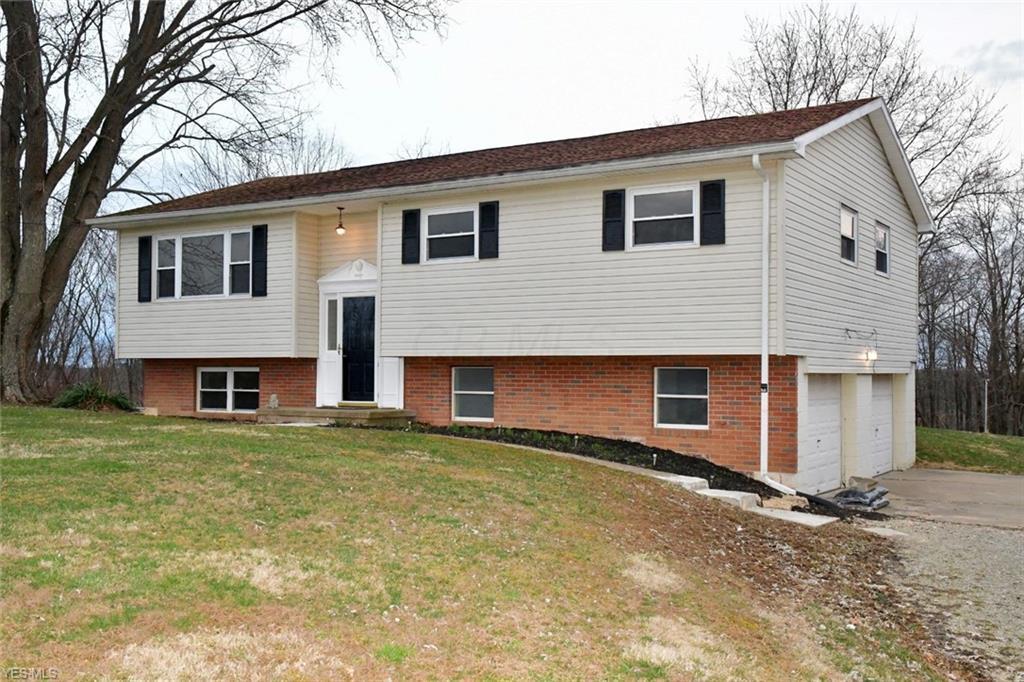 3350 Wayne Ridge Road Zanesville, OH 43701 - Photo 2 of 34