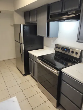 $1,600 | 7200 West T C Jester Boulevard, Unit 2403, Houston, TX 77088