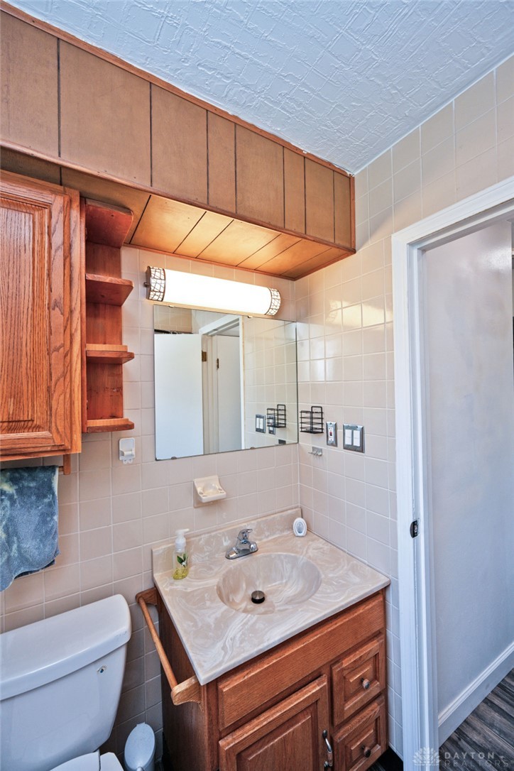 2908 Blackhawk Road Kettering, OH 45420 - Photo 25 of 41