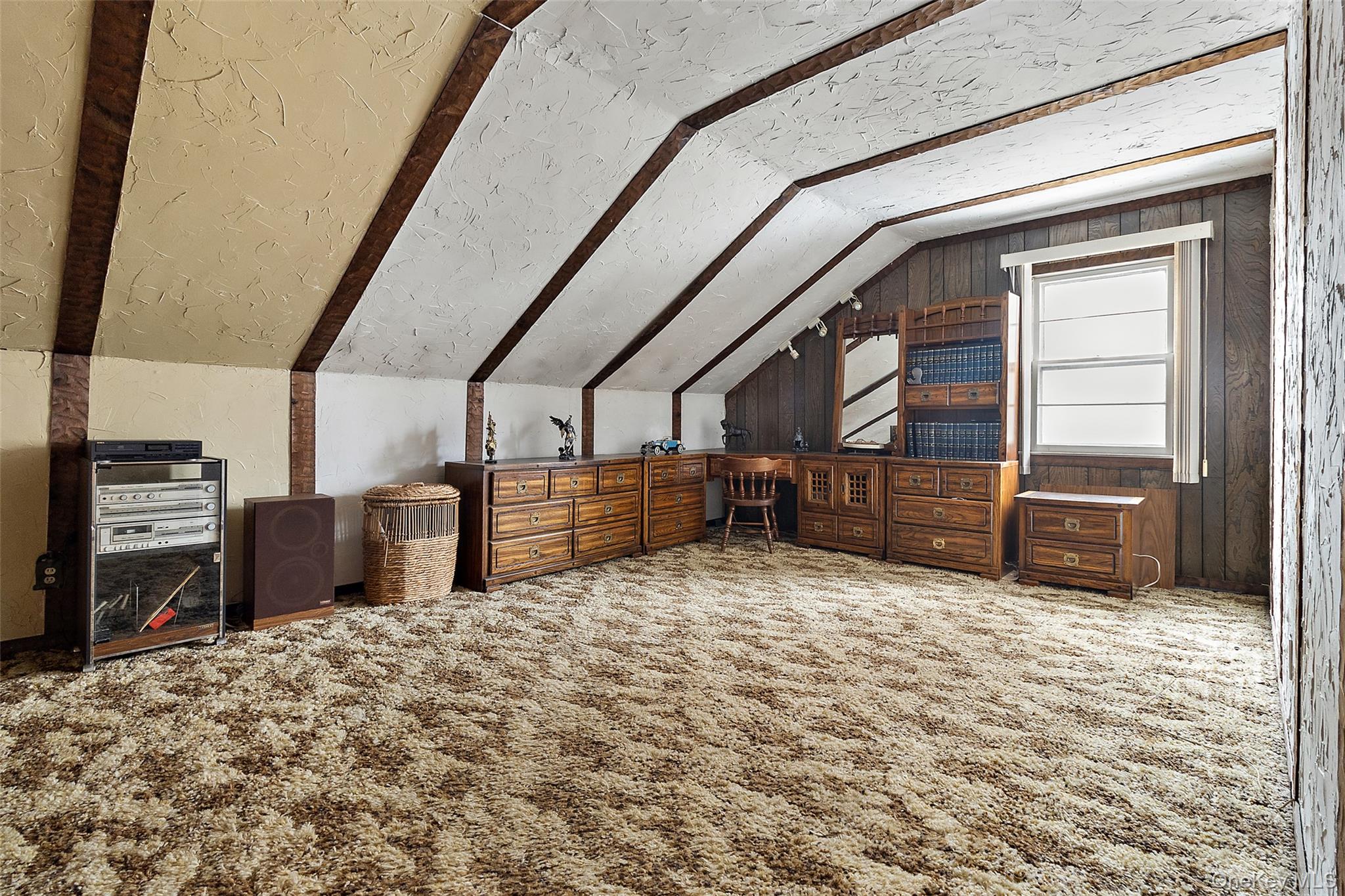 20 Old Farm Road Scarsdale, NY 10583 - Photo 22 of 41 Large Third Bedroom