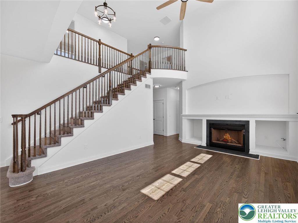 477 Newlins Road East Easton, PA 18040 - Photo 7 of 69 Large 2 story family room with fireplace
