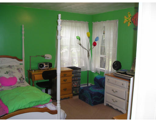 717 Holyoke Road Westfield, MA 01085 - Photo 11 of 14 Gallery Image 11