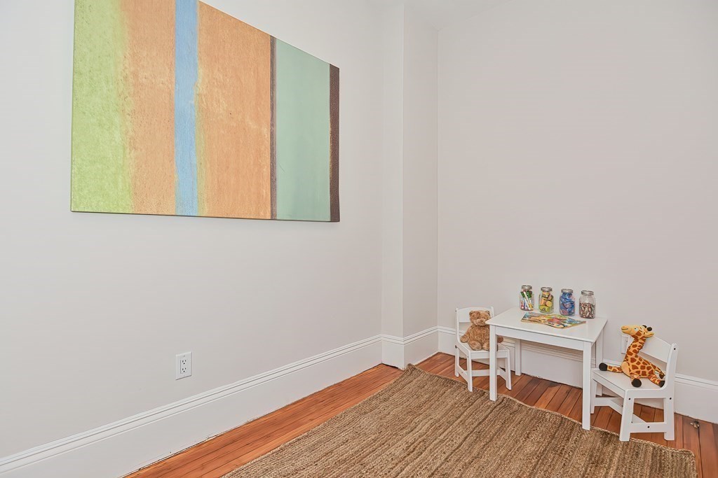 28 Inman Street, Unit 3 Cambridge, MA 02139 - Photo 16 of 25