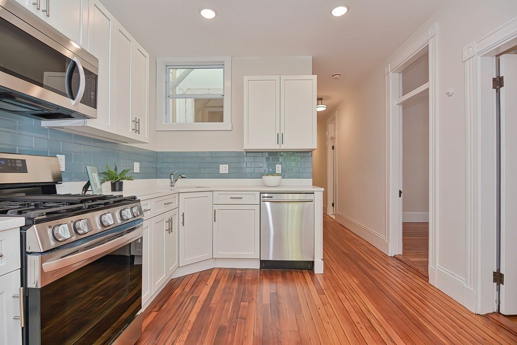 28 Inman Street, Unit 3 Cambridge, MA 02139 - Photo 9 of 25