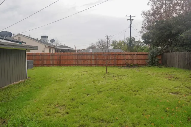 $369,999 | 5650 Velma Way, Sacramento, CA 95824