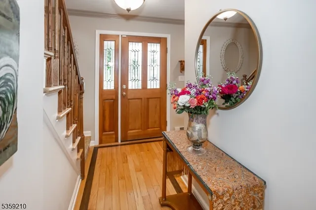 a view of entryway and hall