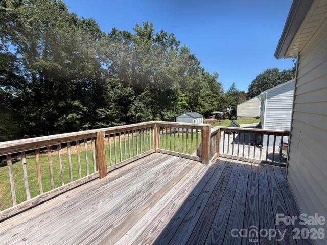 44 Ridgecrest Drive Marion, NC 28752 - Photo 38 of 39 Gallery Image 38