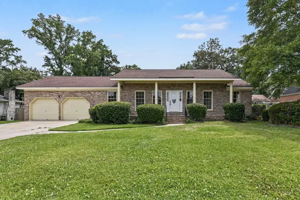 $625,000 | 1035 Dominion Drive, Hanahan, SC 29410