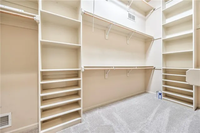 $799,950 | 9638 Zarda Drive, Lenexa, KS 66227