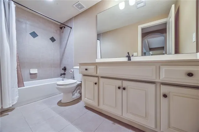 $799,950 | 9638 Zarda Drive, Lenexa, KS 66227