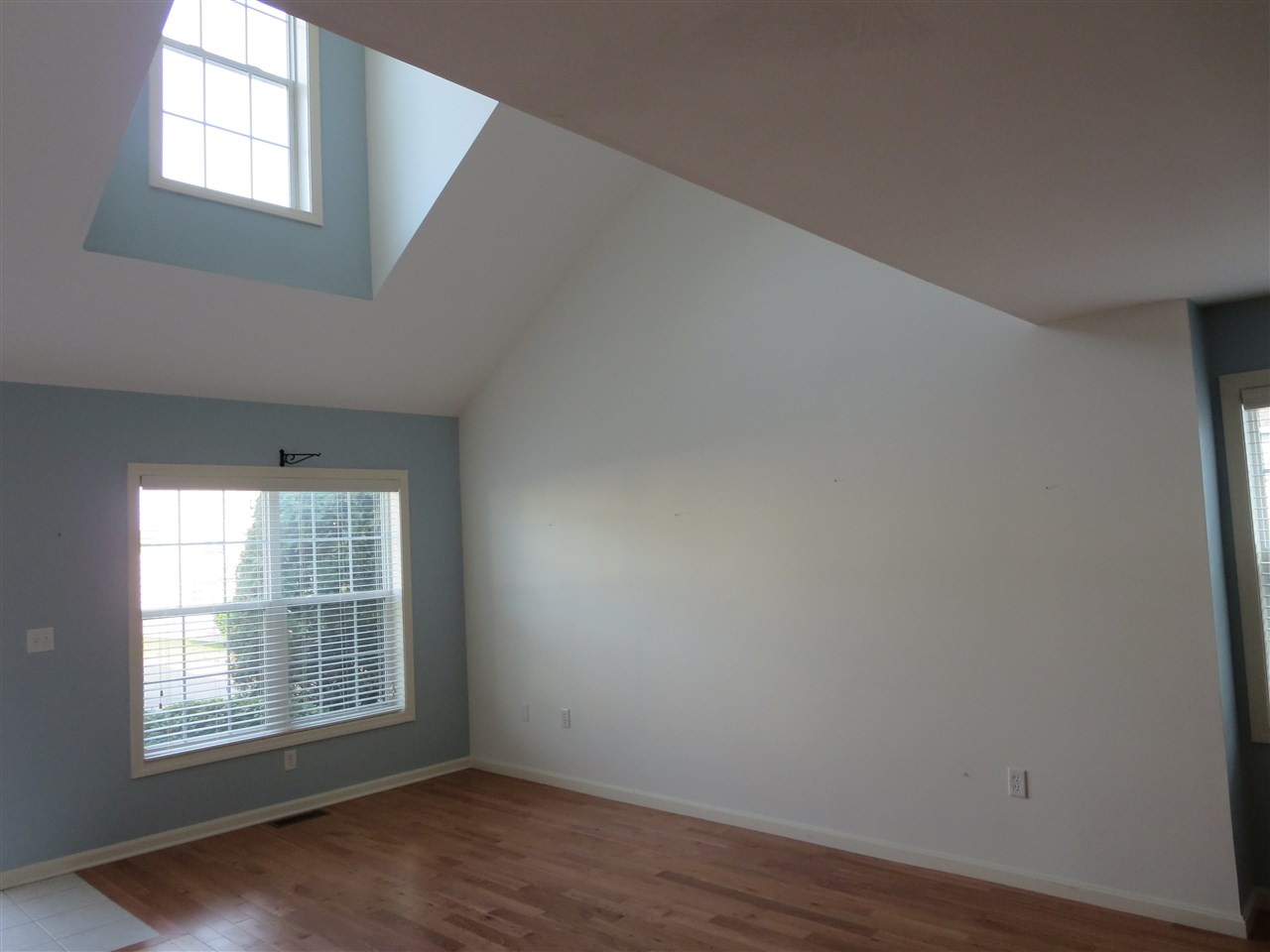 68 Brookview Road Windham, NH 03087 - Photo 2 of 14
