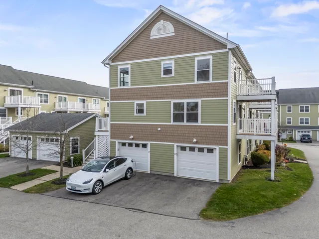 $485,000 | 7 Heath Street, Unit 22, Old Orchard Beach, ME 04064