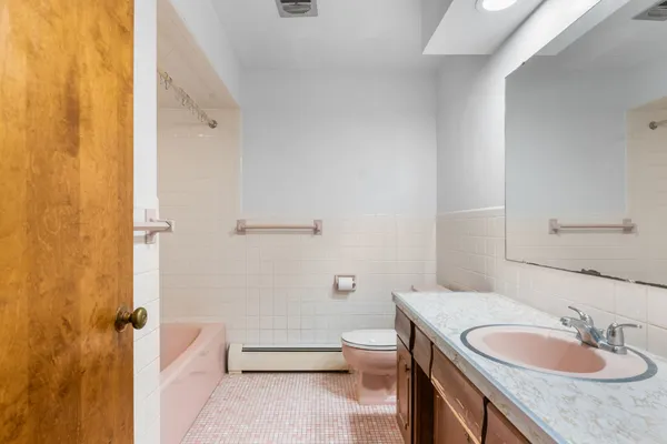 $235,000 | 2732 Hamilton Drive, Endicott, NY 13760