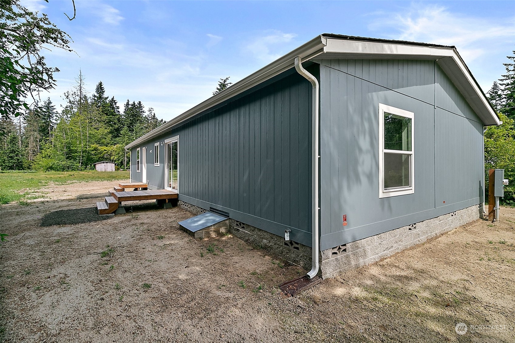 4010 Sunnyslope Road Southwest Port Orchard, WA 98367 - Photo 27 of 35 Gallery Image 27