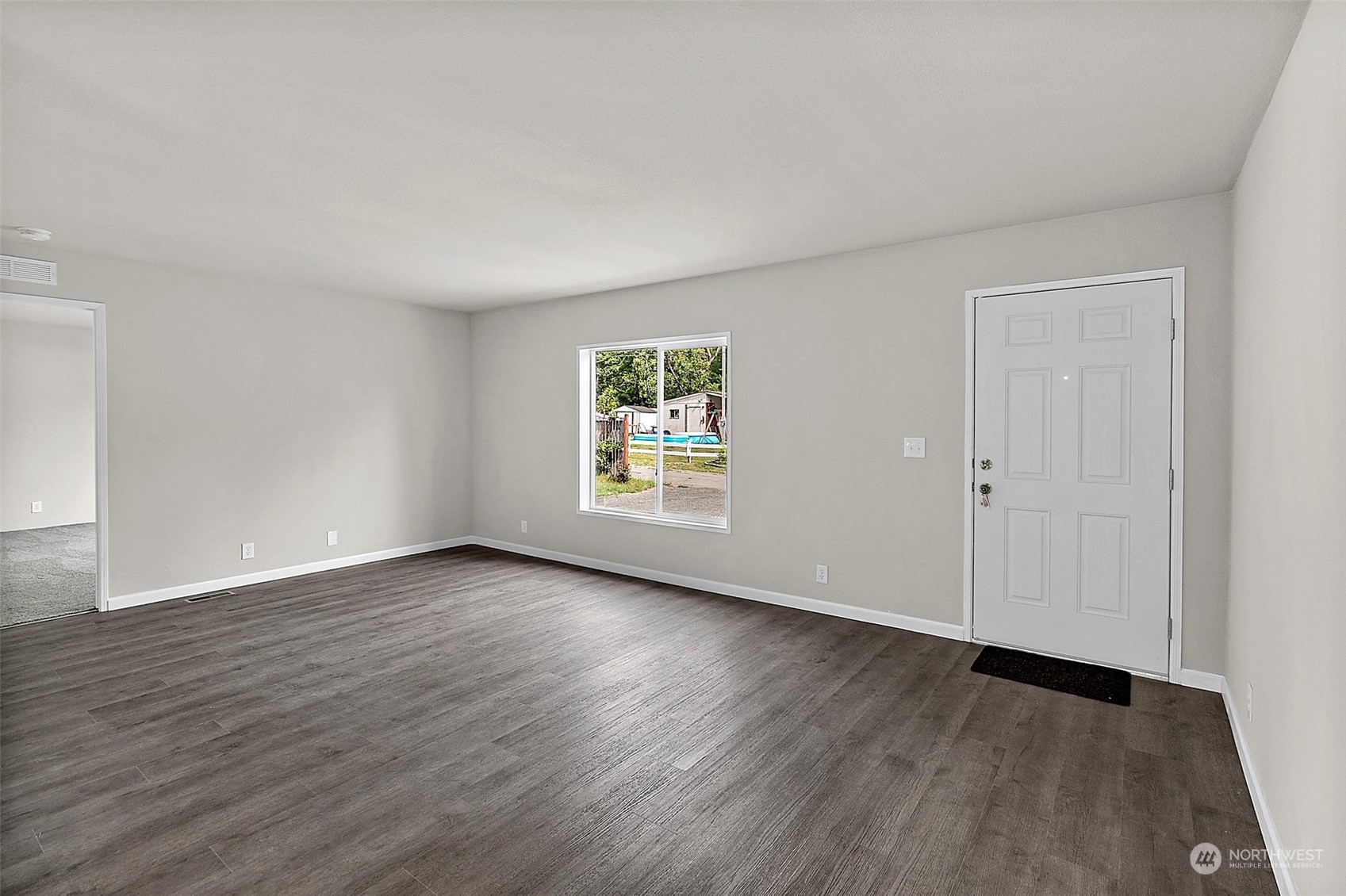 4010 Sunnyslope Road Southwest Port Orchard, WA 98367 - Photo 5 of 35 Gallery Image 5