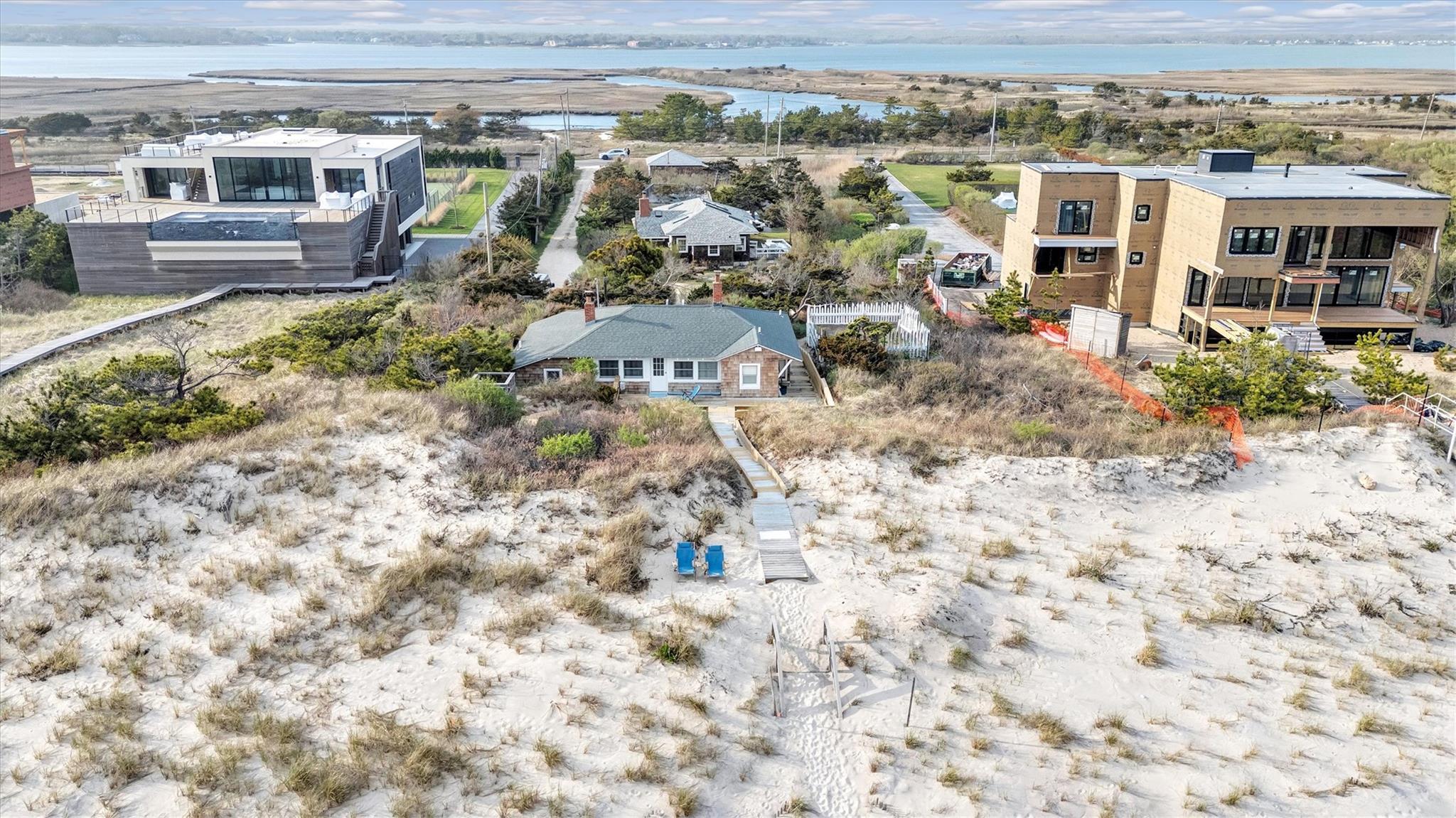 234 Dune Road Quogue, NY 11959 - Photo 22 of 34