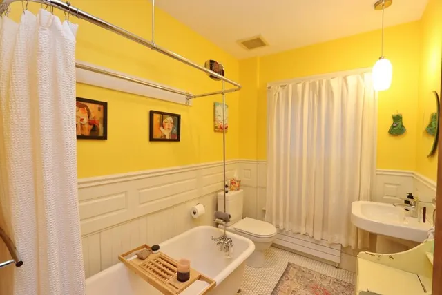 $439,900 | 15 Mc Kinley Street, Bangor, ME 04401