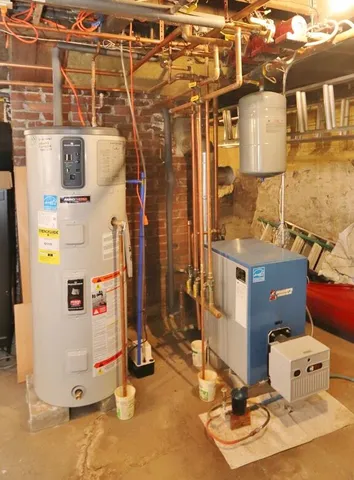 $439,900 | 15 Mc Kinley Street, Bangor, ME 04401