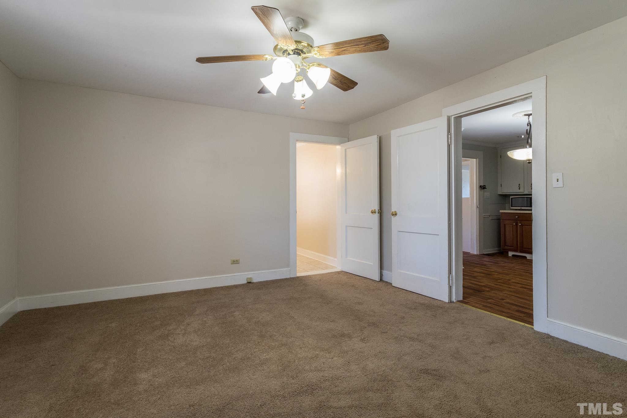 2021 Doc Nichols Road Durham, NC 27703 - Photo 18 of 29 Gallery Image 18